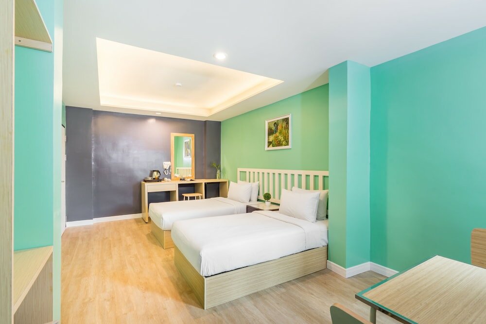 Фото Ratchada Point Hotel