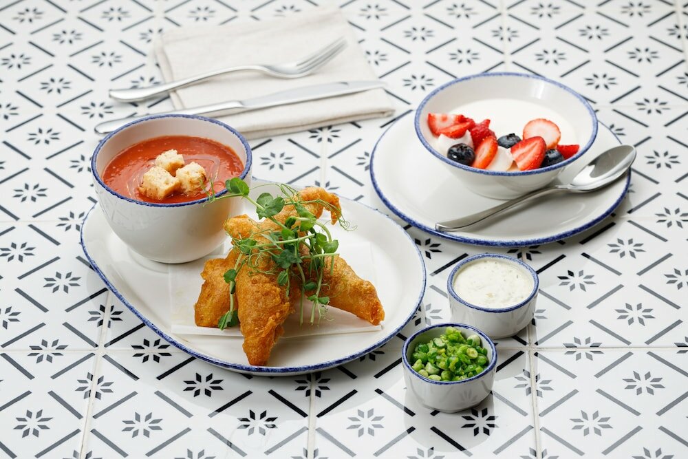 Фото Four Points by Sheraton Hong Kong, Tung Chung