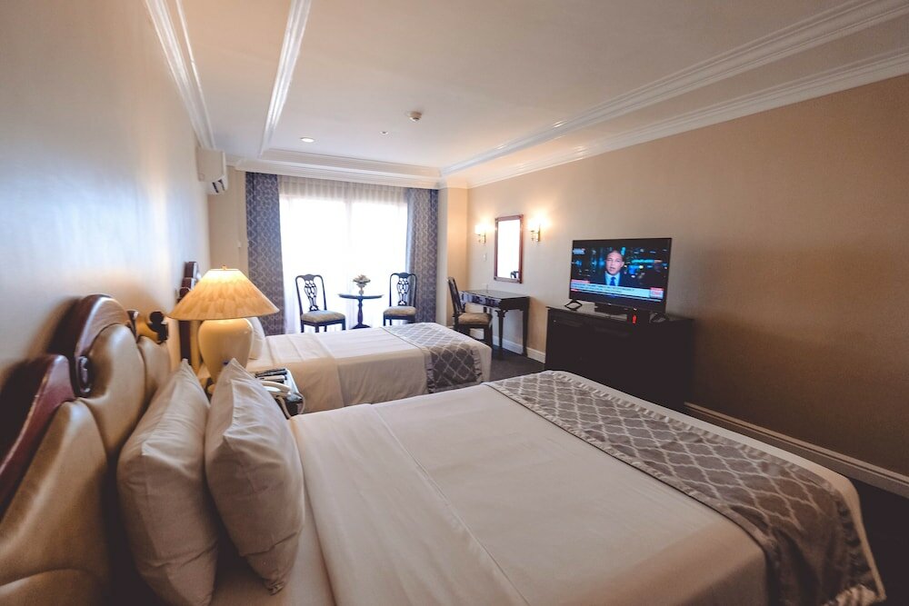 Фото The Mansion