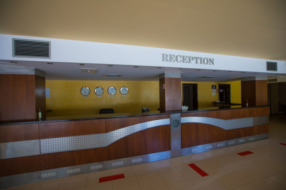 Фото Hotel Ustra