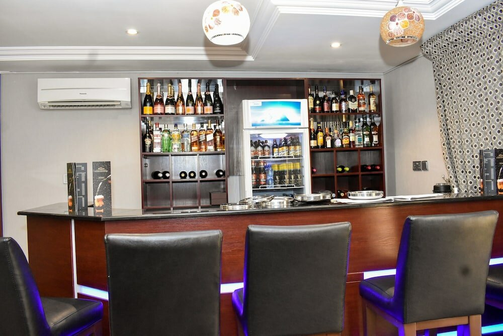 Фото Qualibest Grand Hotels