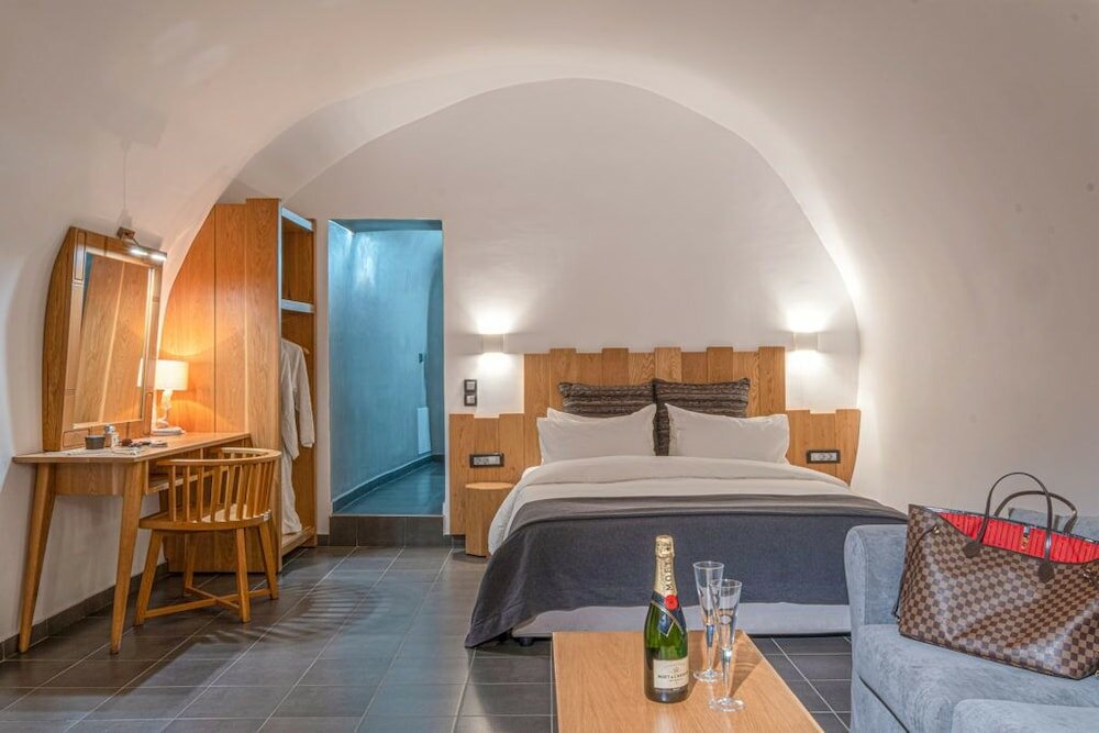 Фото Unique Suites