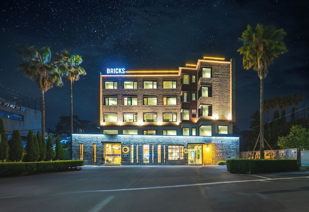 Фото Jeju Bricks