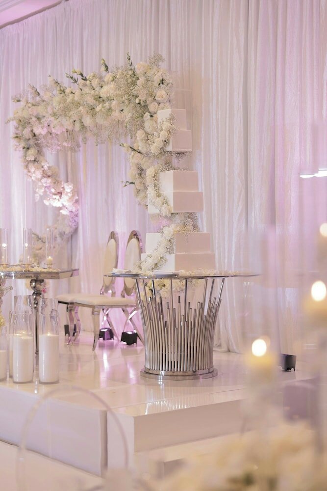 Фото Renaissance Long Beach Hotel