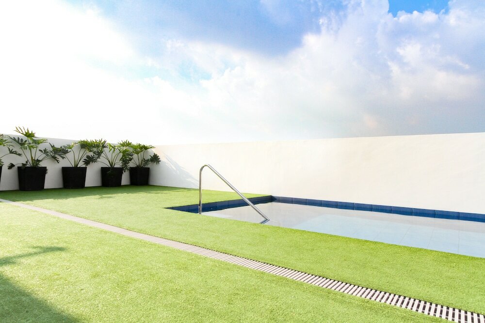 Фото Privato Makati