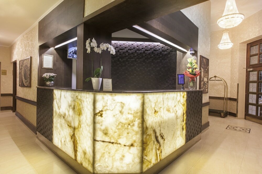 Фото Green Garden Hotel