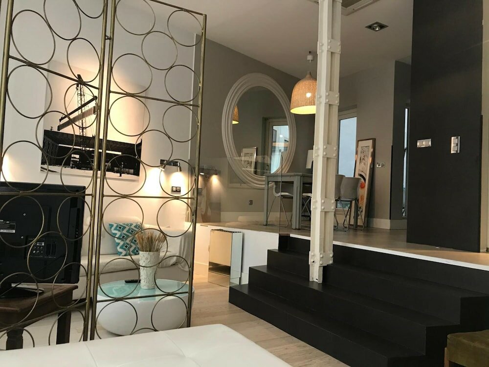 Фото Ab Design Suites Madrid