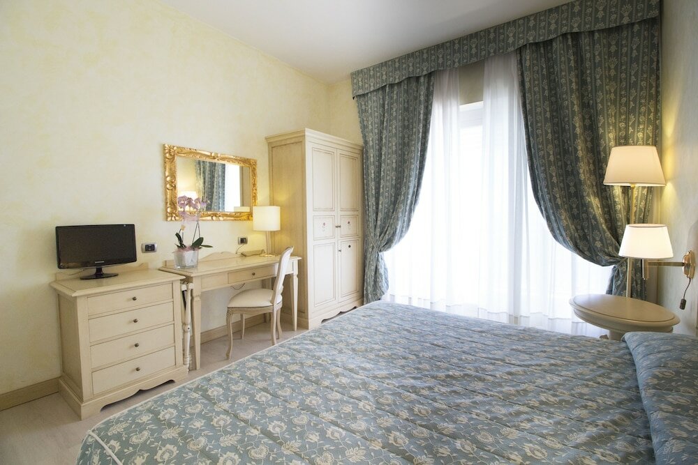 Фото Residence Cavalluccio Marino