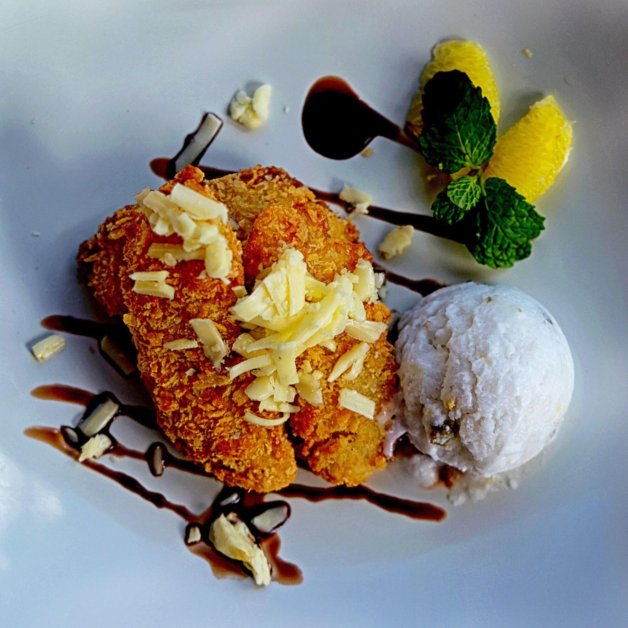 Фото Tetirah Boutique Hotel