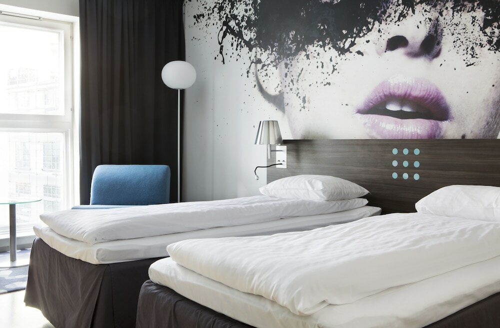 Фото отеля 2