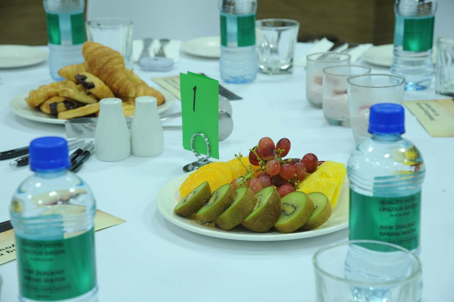 Фото Quality Hotel Lincoln Green