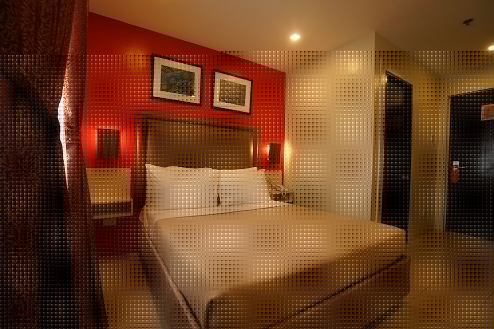 Фото Zen Rooms M. P. Yap Street