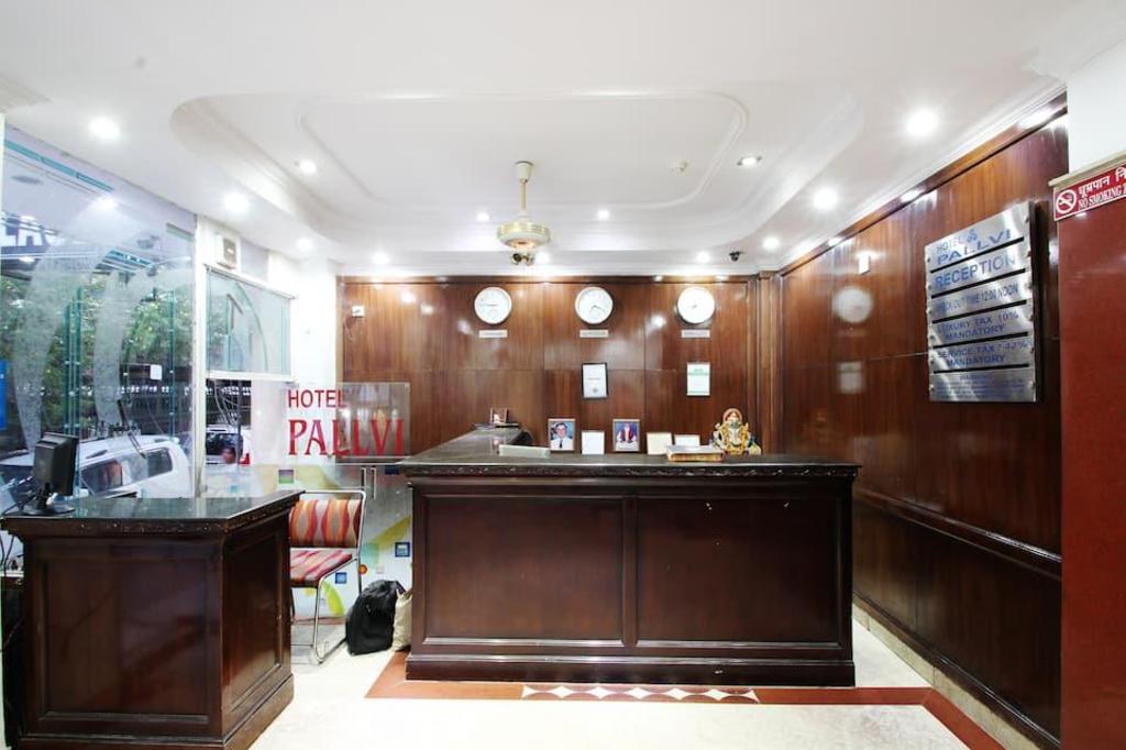 Фото Oyo 14710 Hotel Pallvi Palace