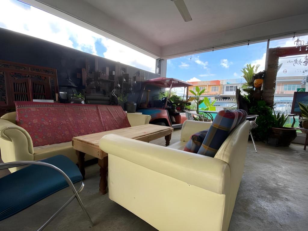 Фото The Garden Inn