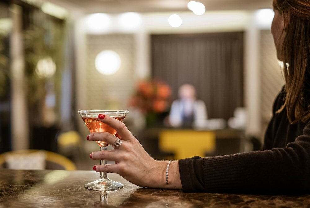 Фото Hôtel Le Marquis by Inwood Hotels