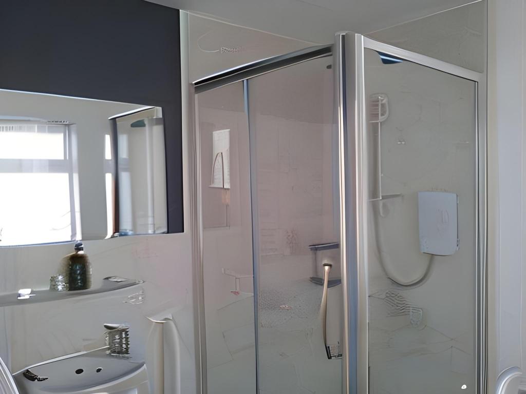 Фото Abbey Bed and Breakfast