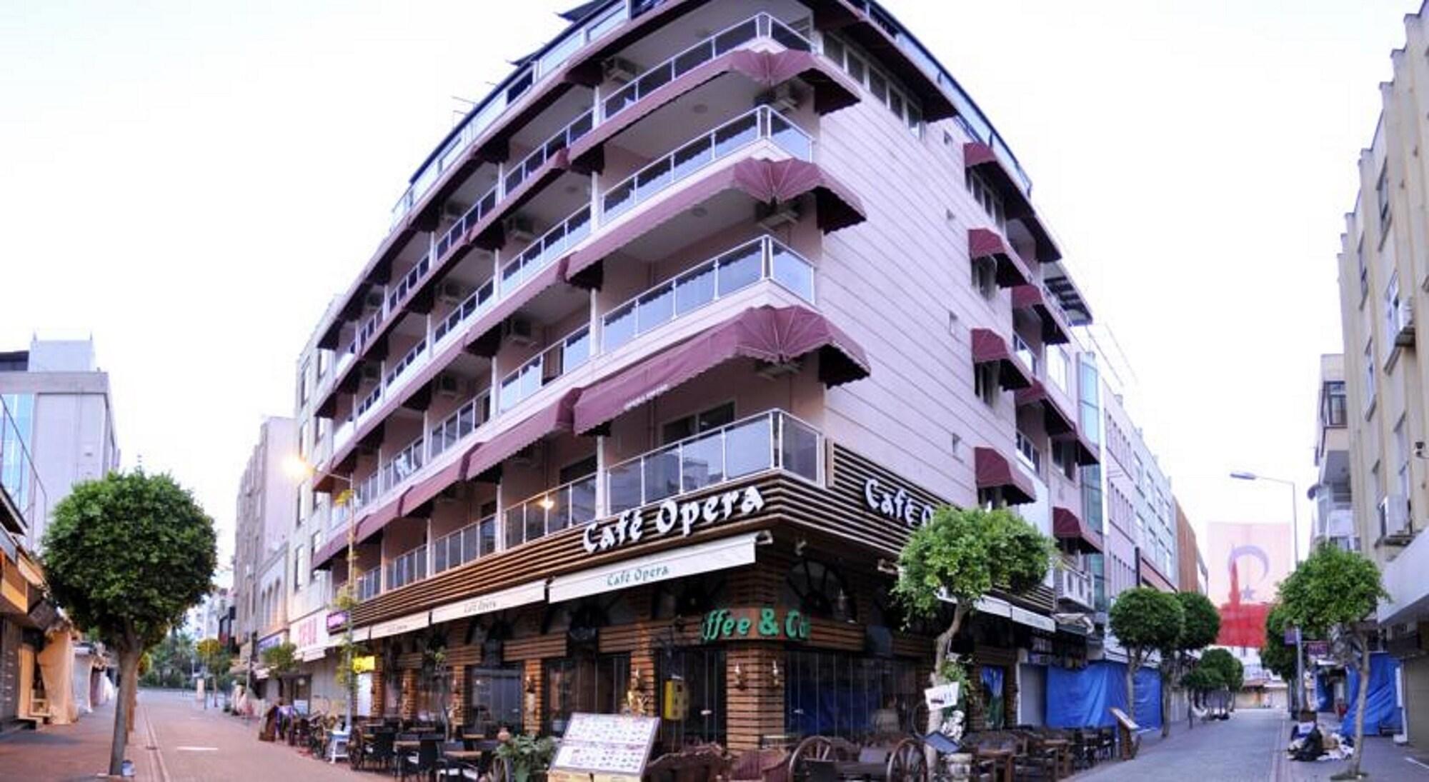 Фото отеля 1