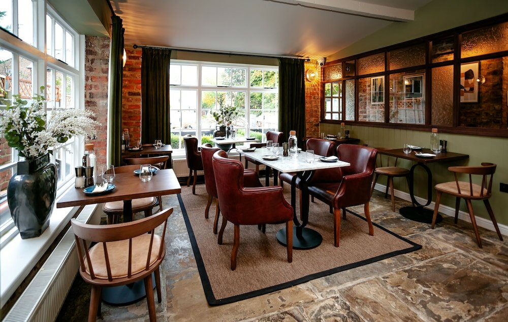 Фото Holgate Bridge