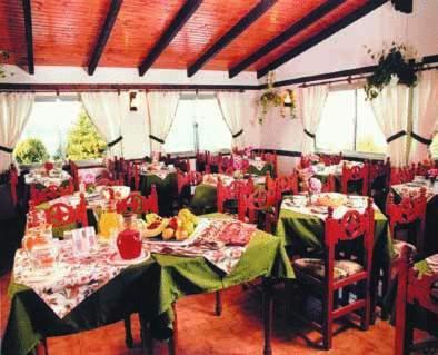 Фото Ruca Cheli Village Ski Hotel