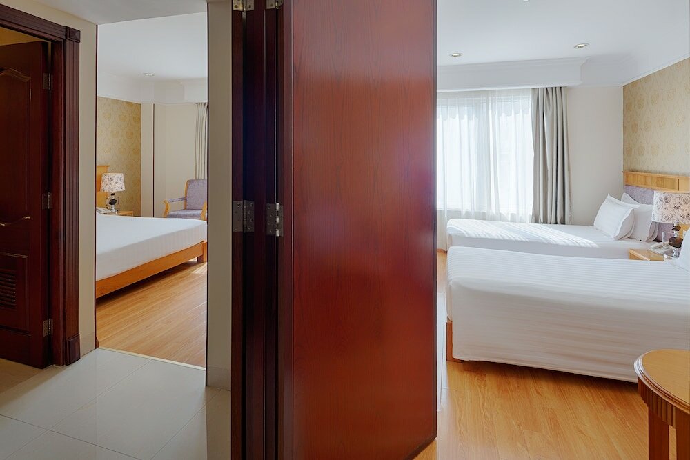 Фото Silverland Central