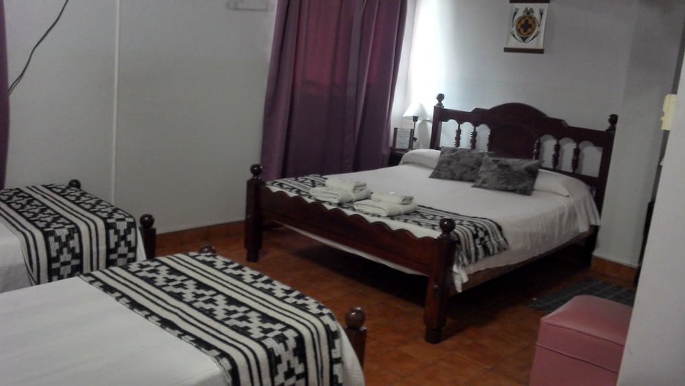 Фото Hotel Satiri