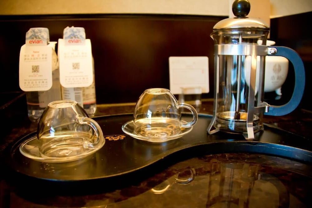 Фото Ningbo Nanyuan Universe Deluxe Hotel