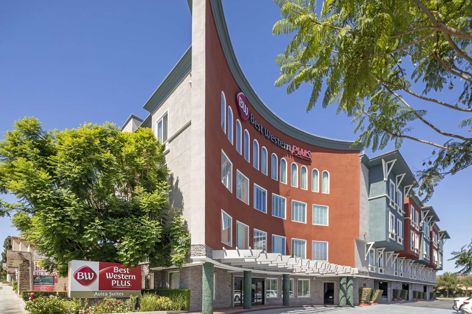 Фото Best Western Plus Avita Suites