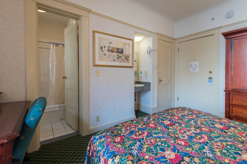 Фото Union Square Plaza Hotel