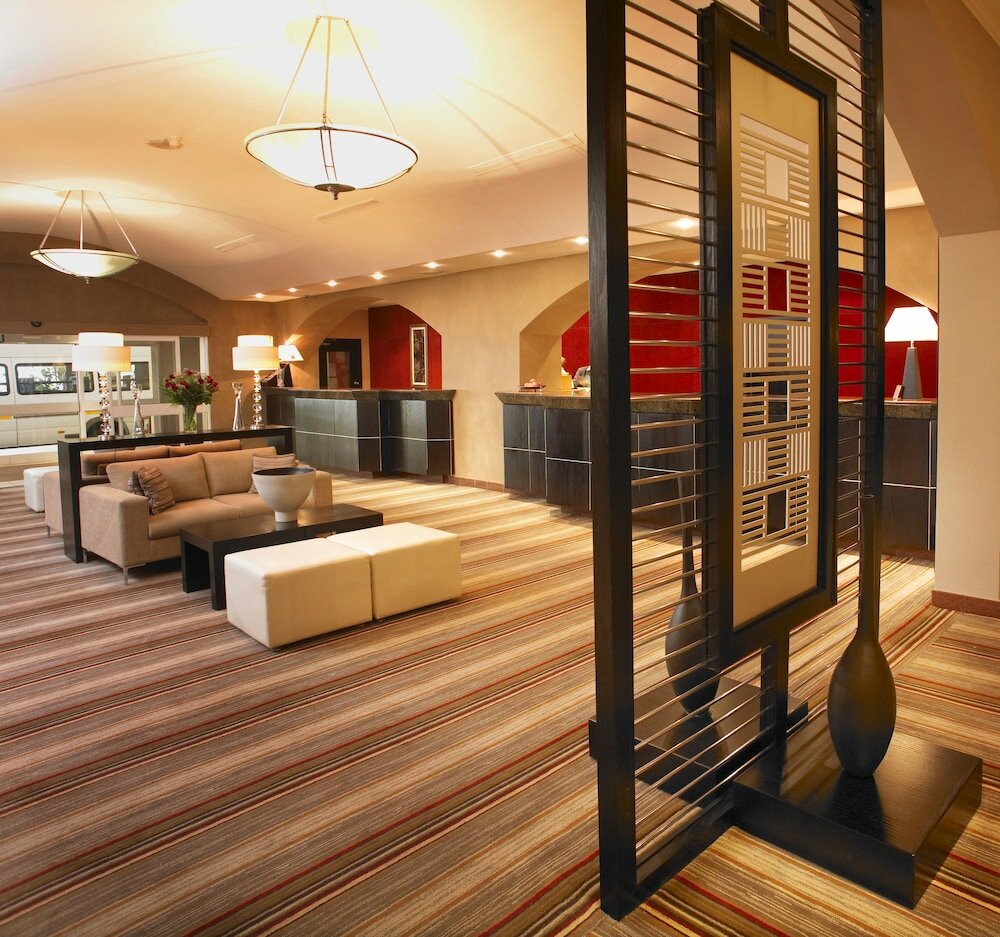 Фото Garden Court O. R. Tambo International Airport