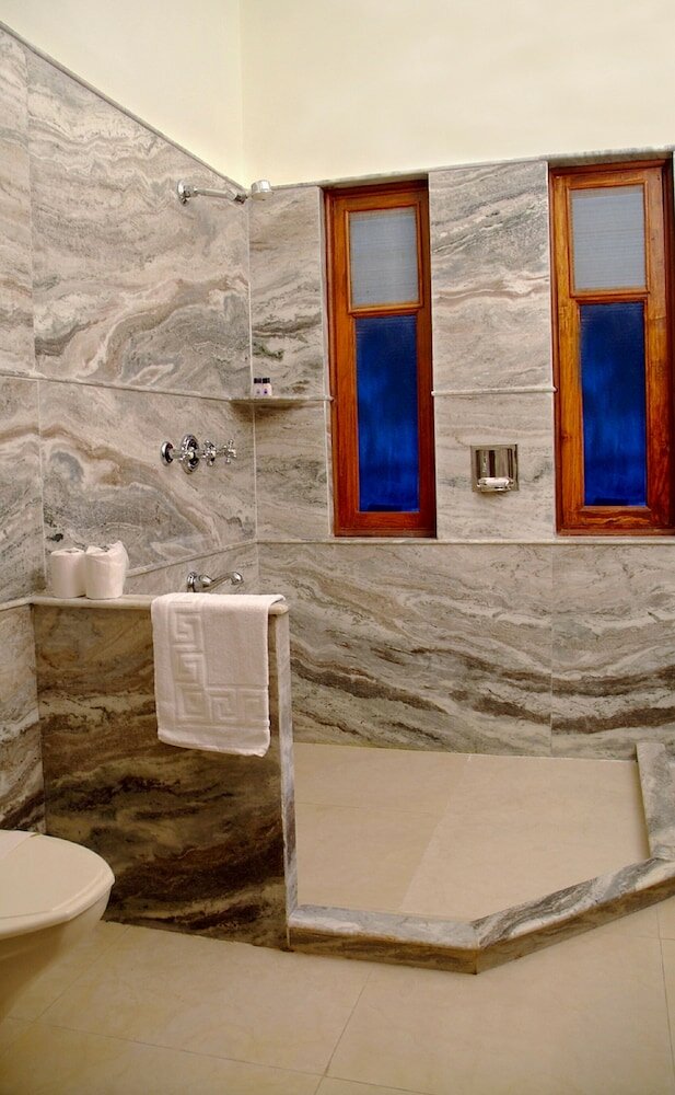 Фото WelcomHeritage Taragarh Palace