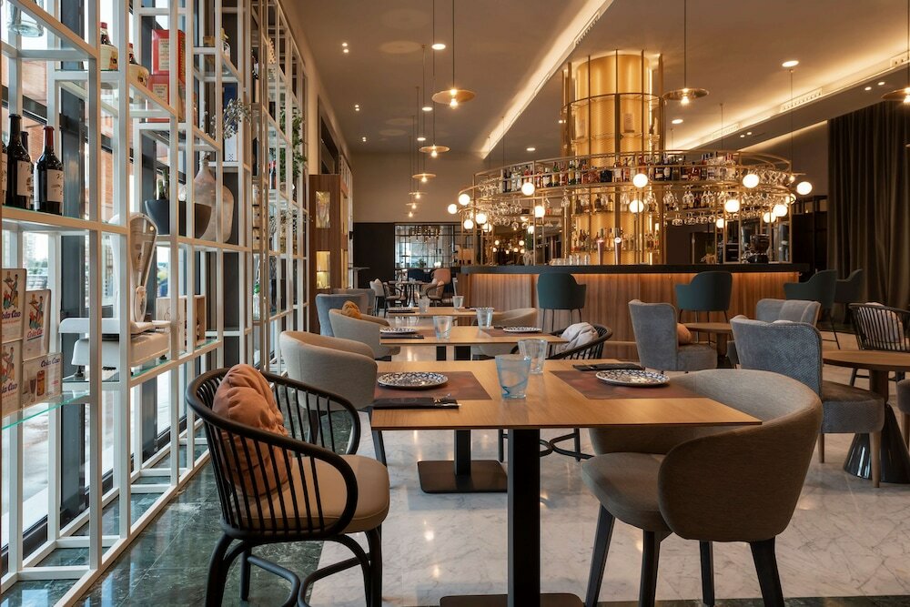 Фото 23009664930