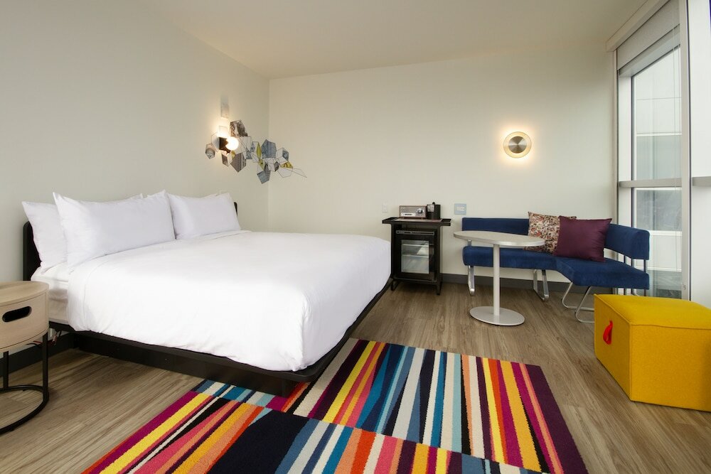 Фото Aloft Buffalo Downtown