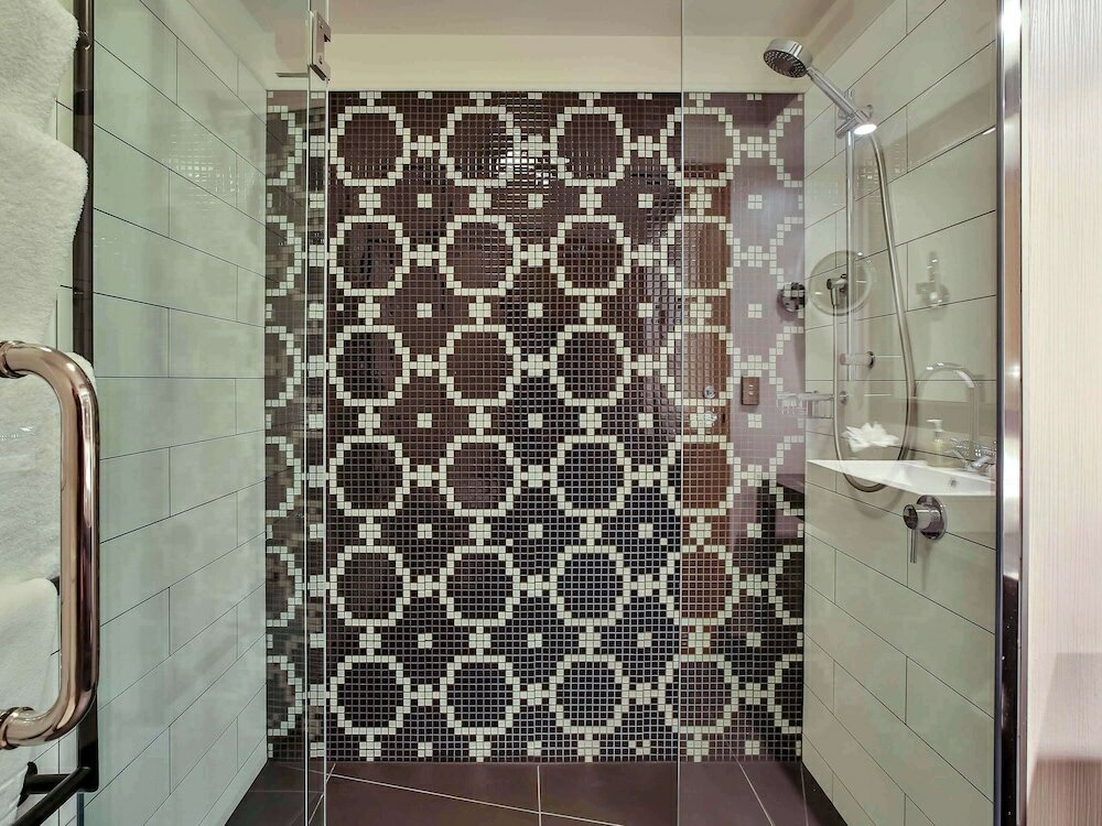 Фото Hotel St. Moritz Queenstown