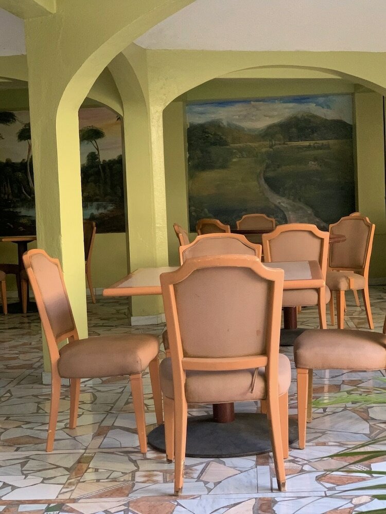 Фото Pavillon des Receptions & Hotel