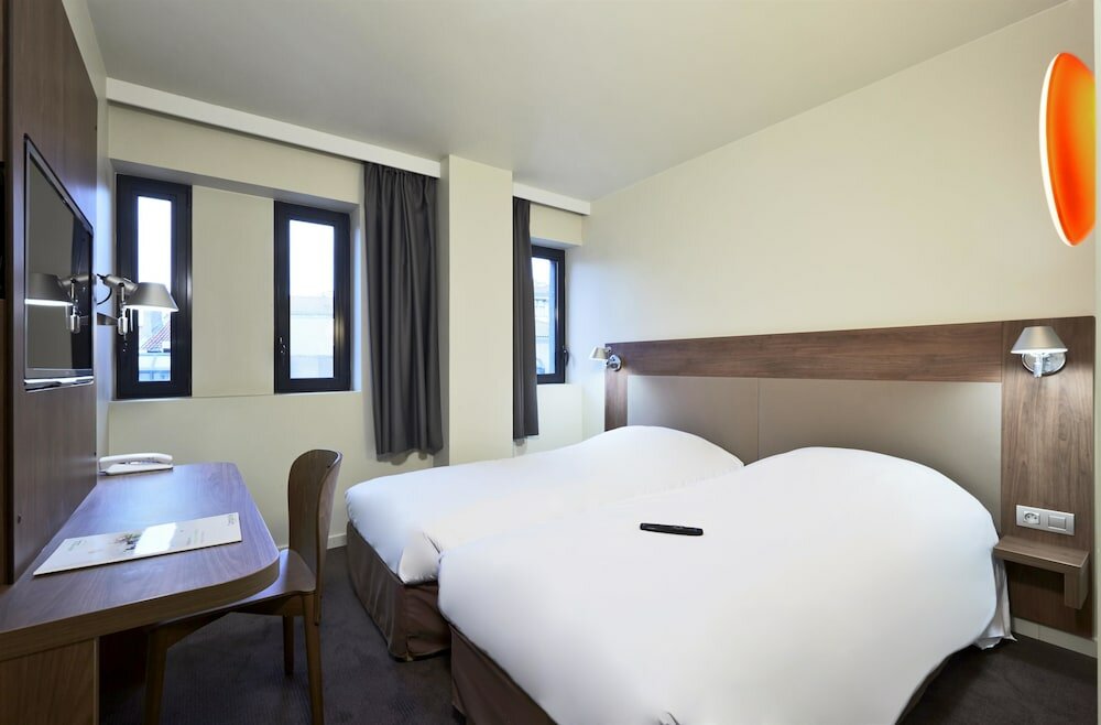 Фото Campanile Nancy Centre - Gare