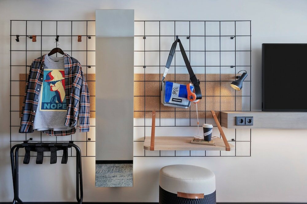 Фото Moxy Hamburg Altona