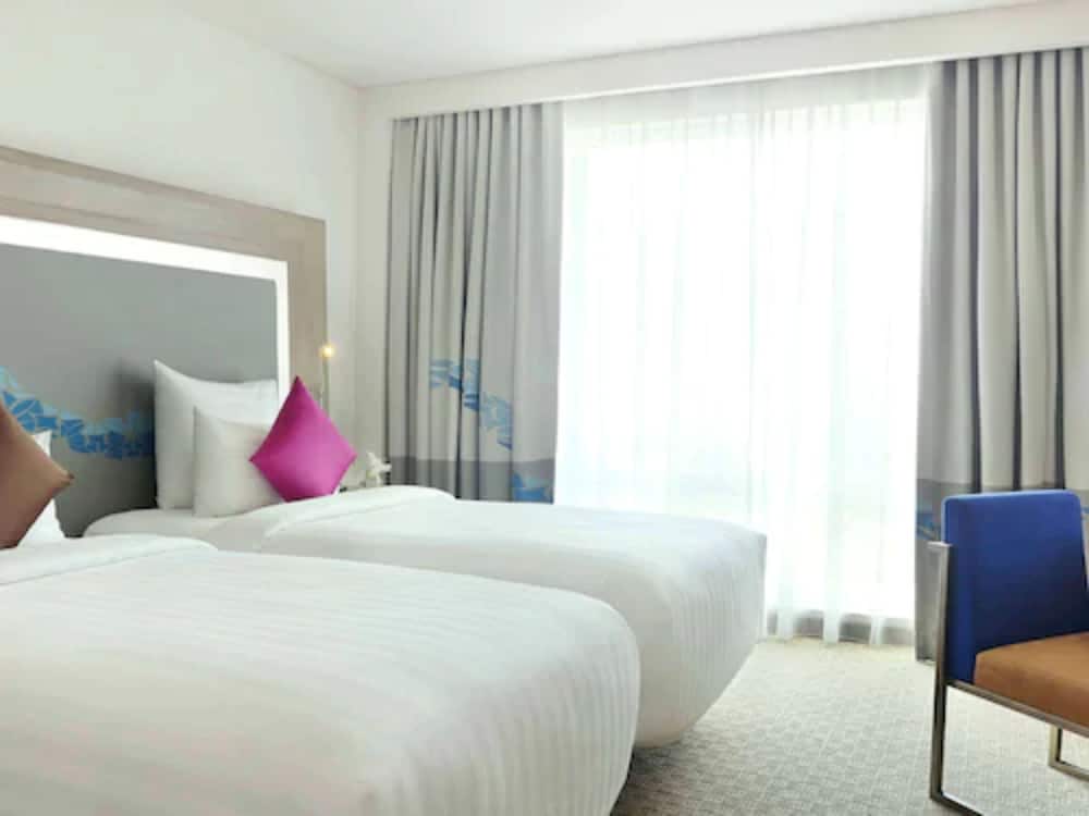Фото Novotel Tangerang