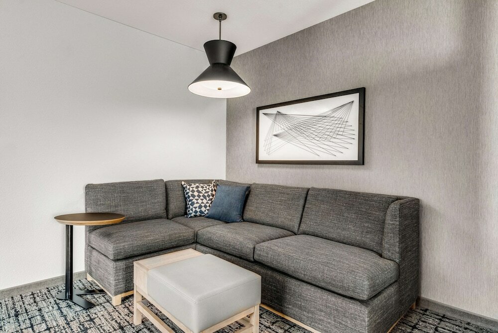 Фото Hyatt Place Colorado Springs Downtown