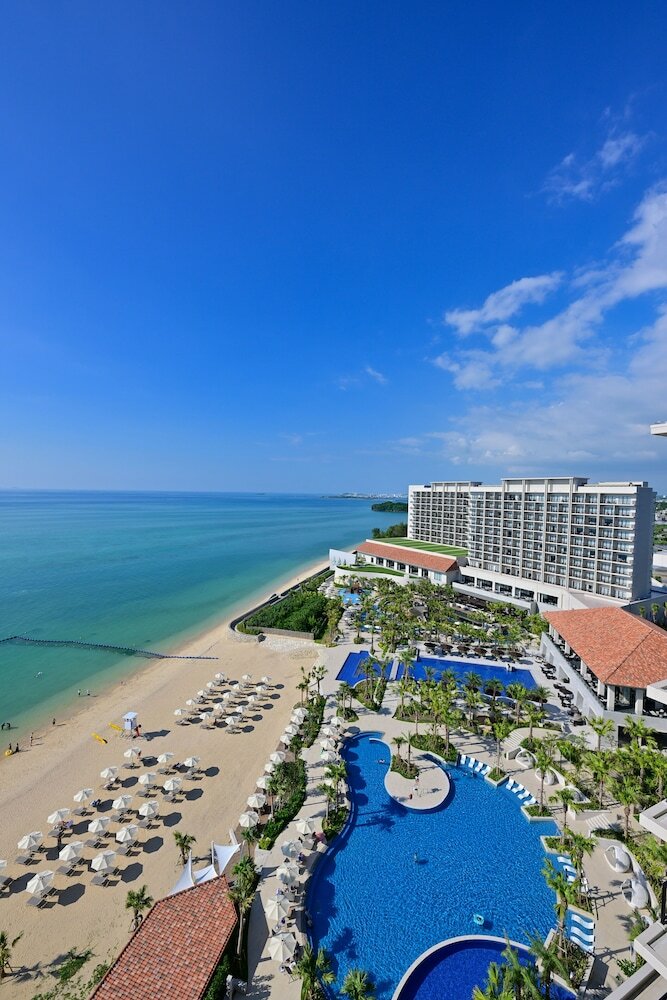 Фото Ryukyu Hotel & Resort Nashiro Beach