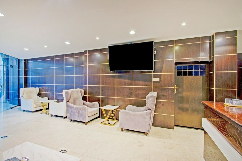 Фото Oyo 595 Aali For Residental Units