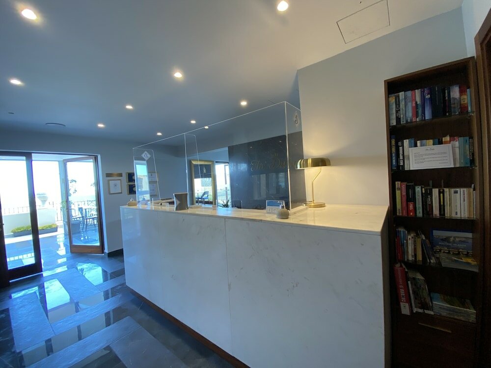 Фото The Duke Boutique Hotel