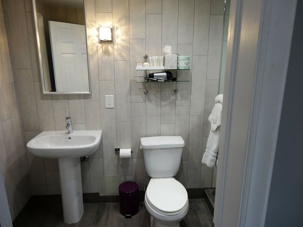 Фото Balboa Inn, On the Beach