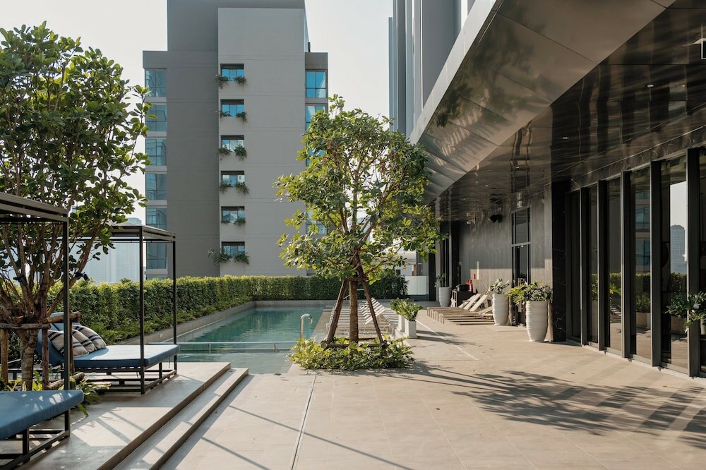 Фото Staybridge Suites Bangkok Sukhumvit