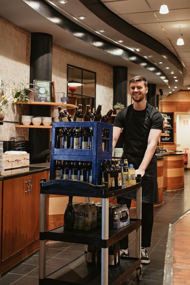 Фото Clarion Hotel Örebro