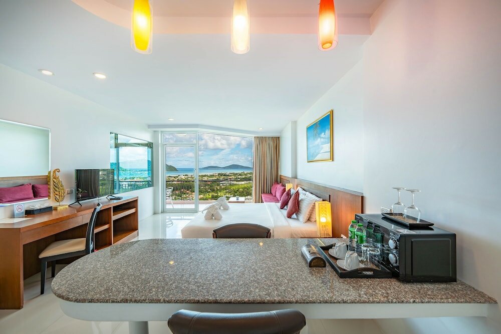 Фото The View Rawada Phuket