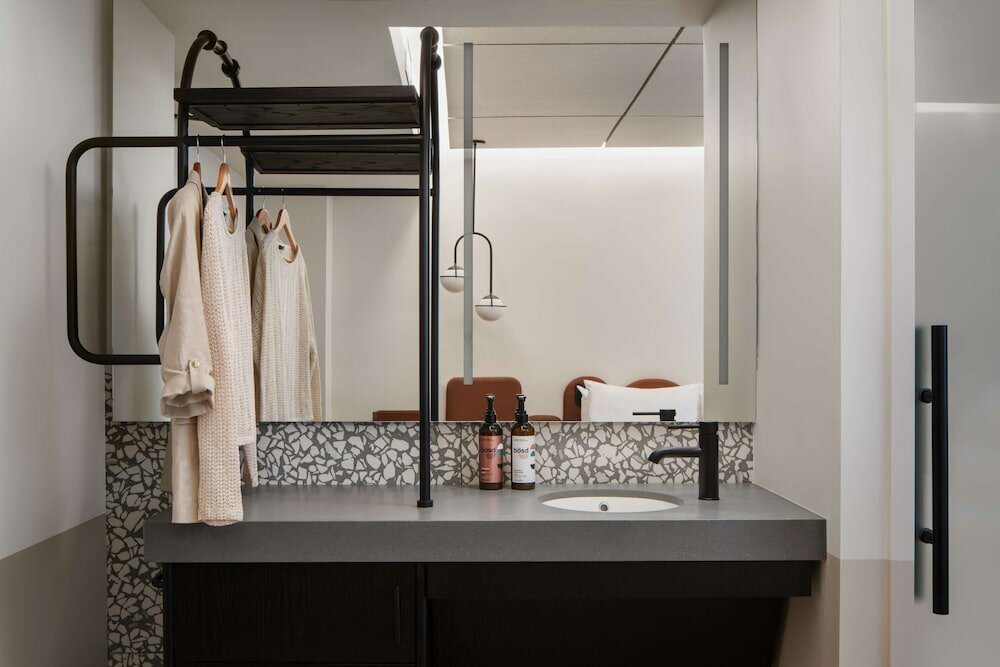 Фото Motto by Hilton New York City Times Square