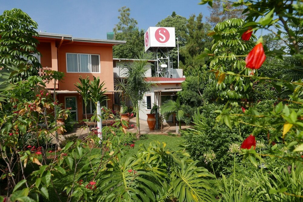 Фото 5 Swiss Hotel