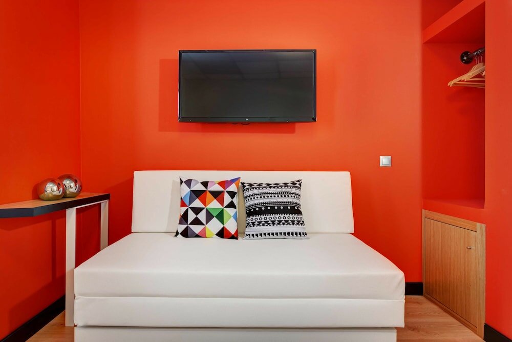 Фото Colors Central Ladadika