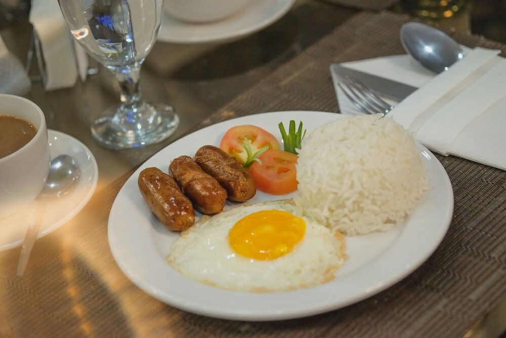 Фото Crowne Garden Hotel