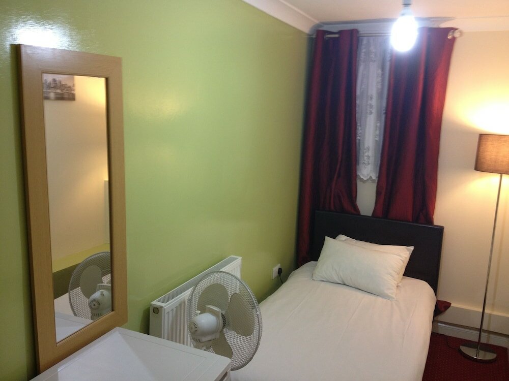 Фото City View Hotel Roman Road Market